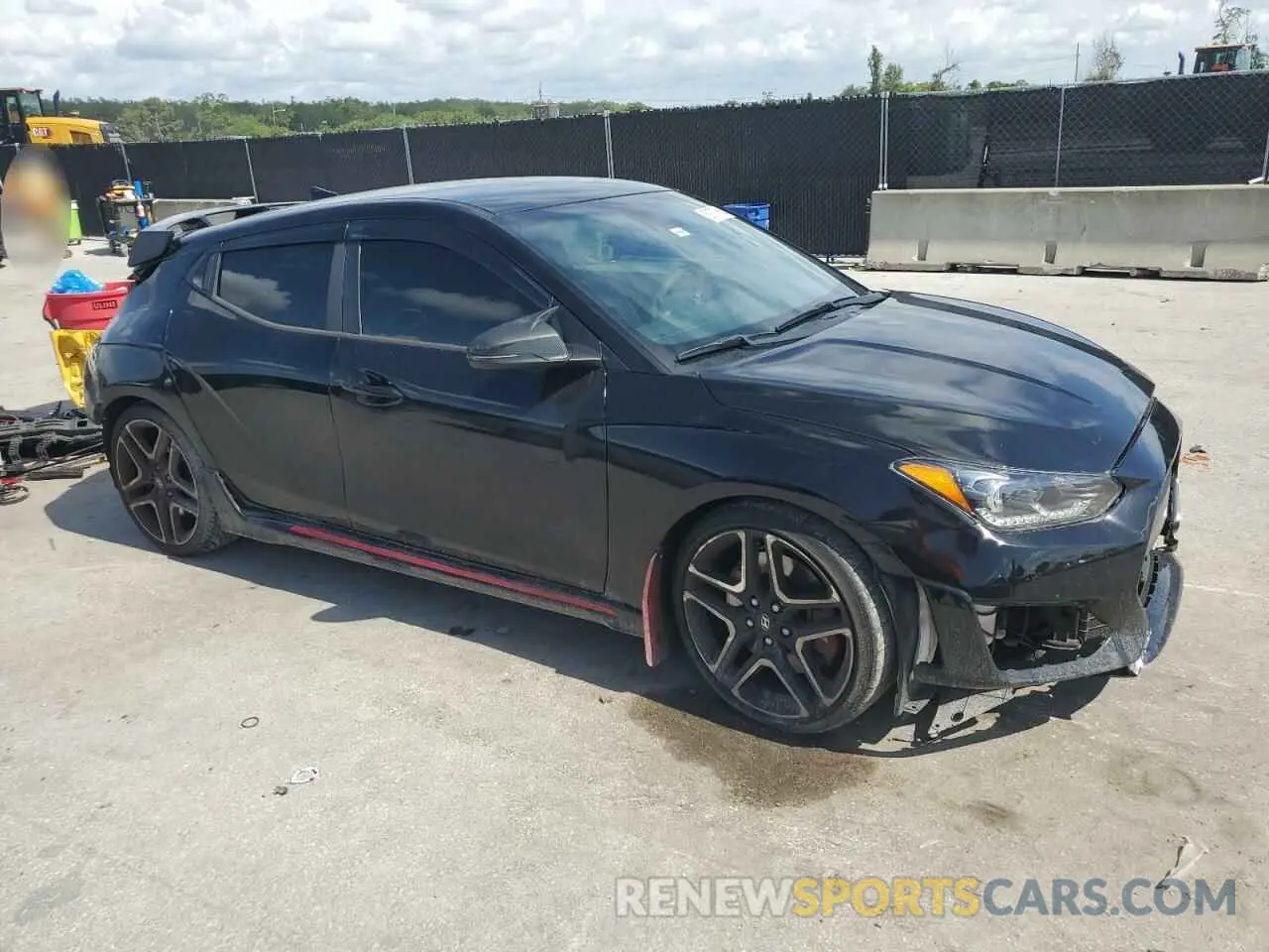 4 fotografías del automóvil dañado KMHT36AH5MU010089 HYUNDAI VELOSTER 2021