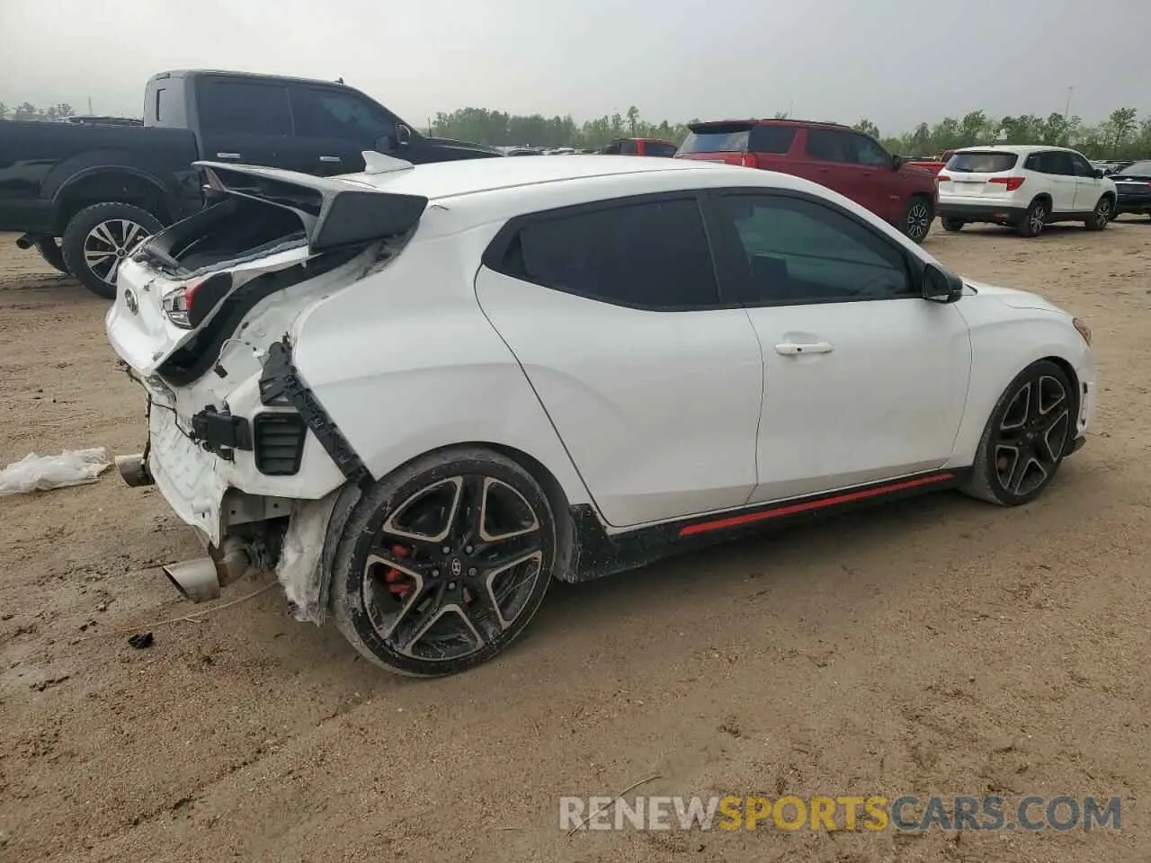 3 fotografías del automóvil dañado KMHT36AH9MU011200 HYUNDAI VELOSTER 2021