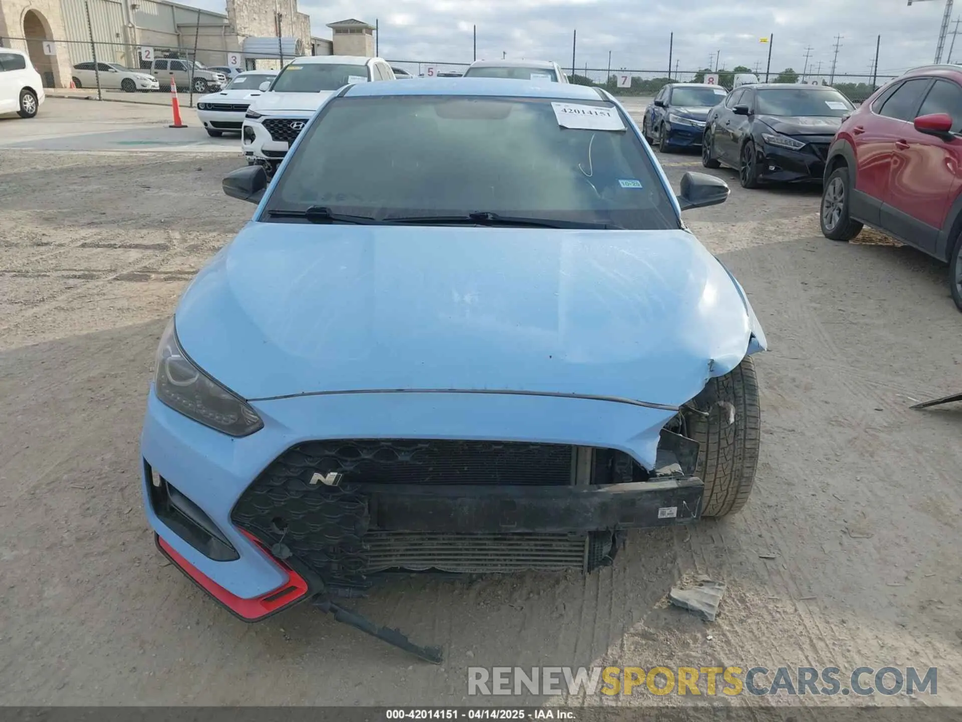 12 fotografías del automóvil dañado KMHT36AH6LU004705 HYUNDAI VELOSTER N 2020