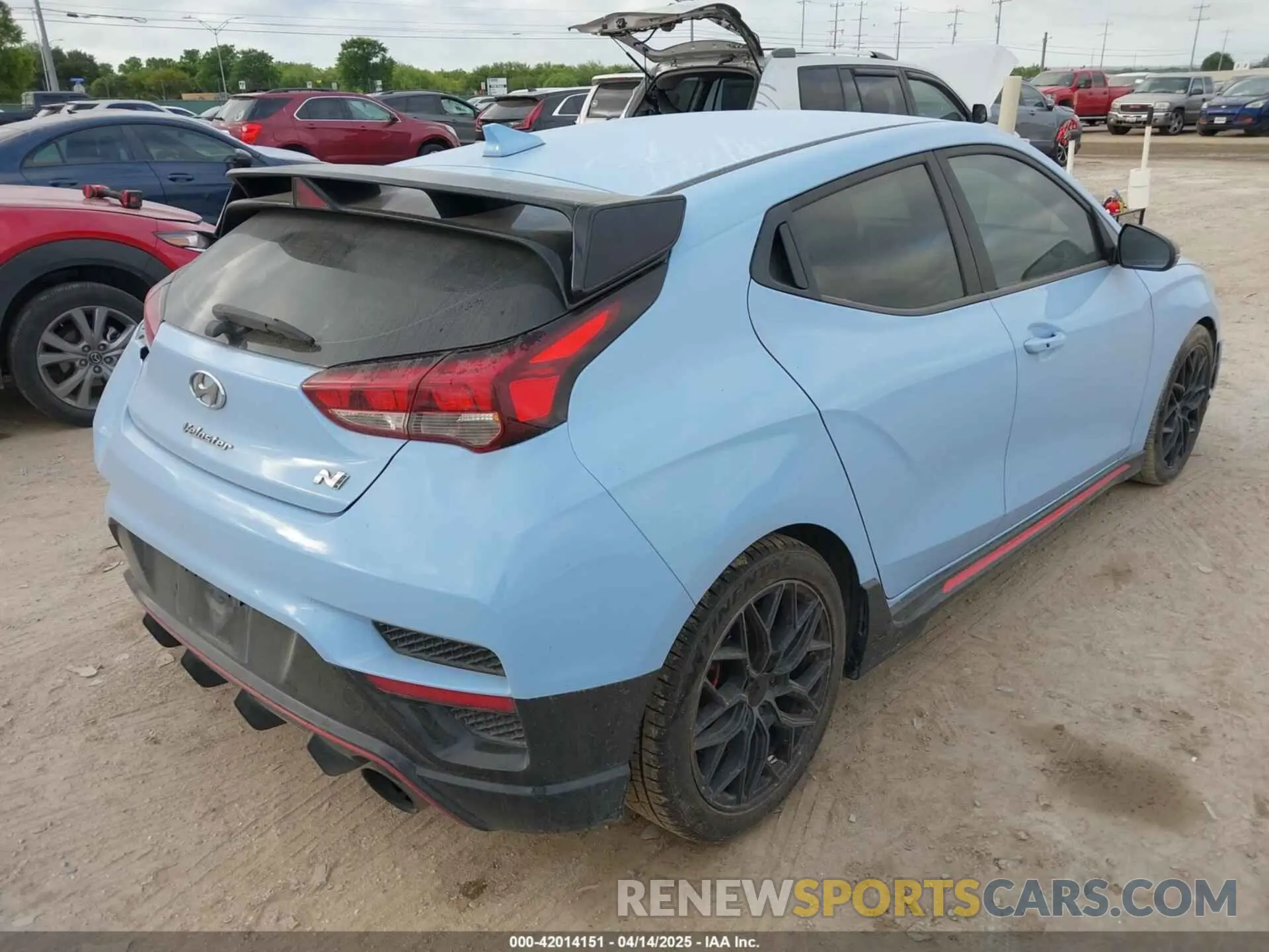 4 fotografías del automóvil dañado KMHT36AH6LU004705 HYUNDAI VELOSTER N 2020