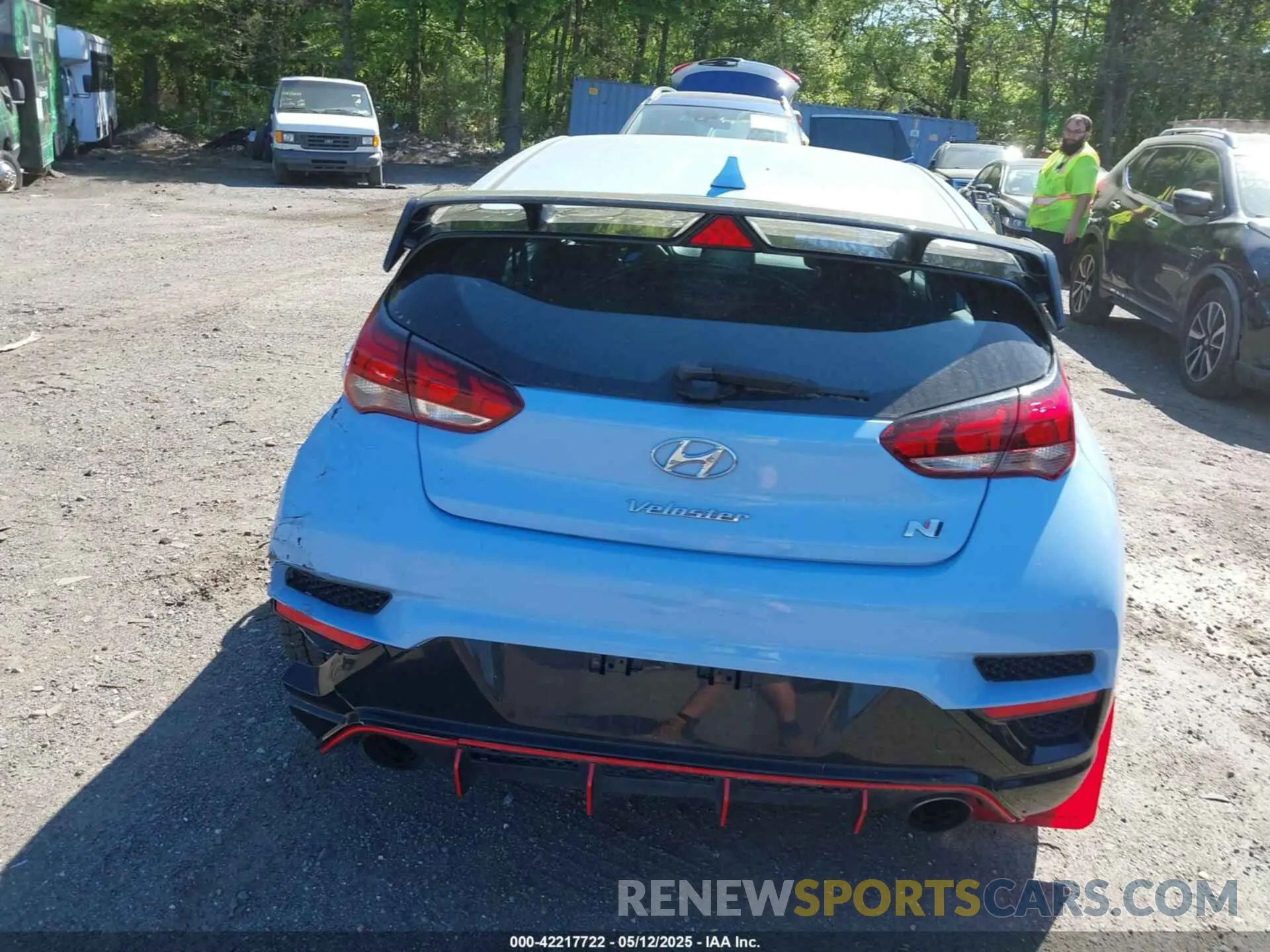 16 fotografías del automóvil dañado KMHT36AH8LU003913 HYUNDAI VELOSTER N 2020