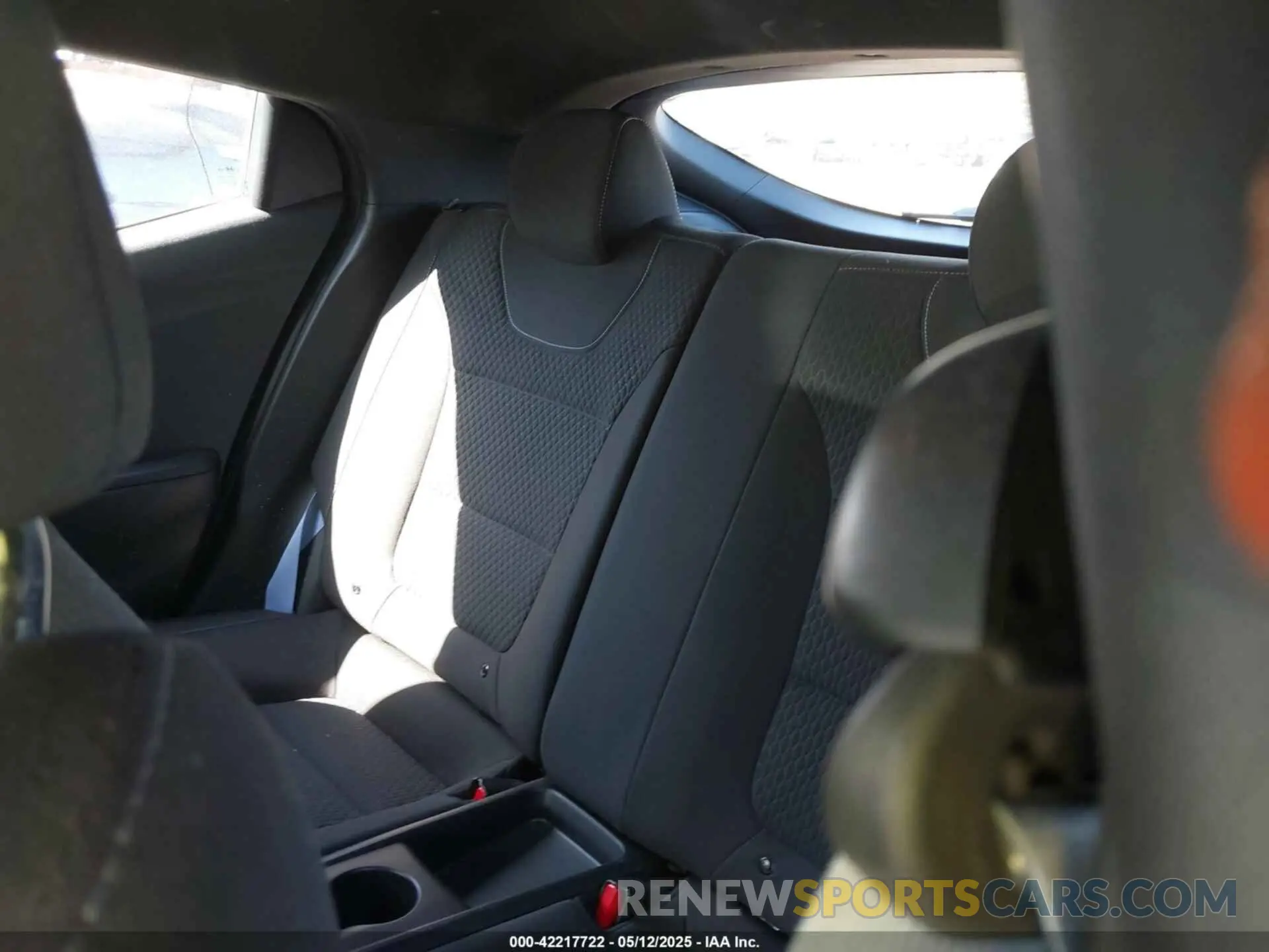 8 fotografías del automóvil dañado KMHT36AH8LU003913 HYUNDAI VELOSTER N 2020