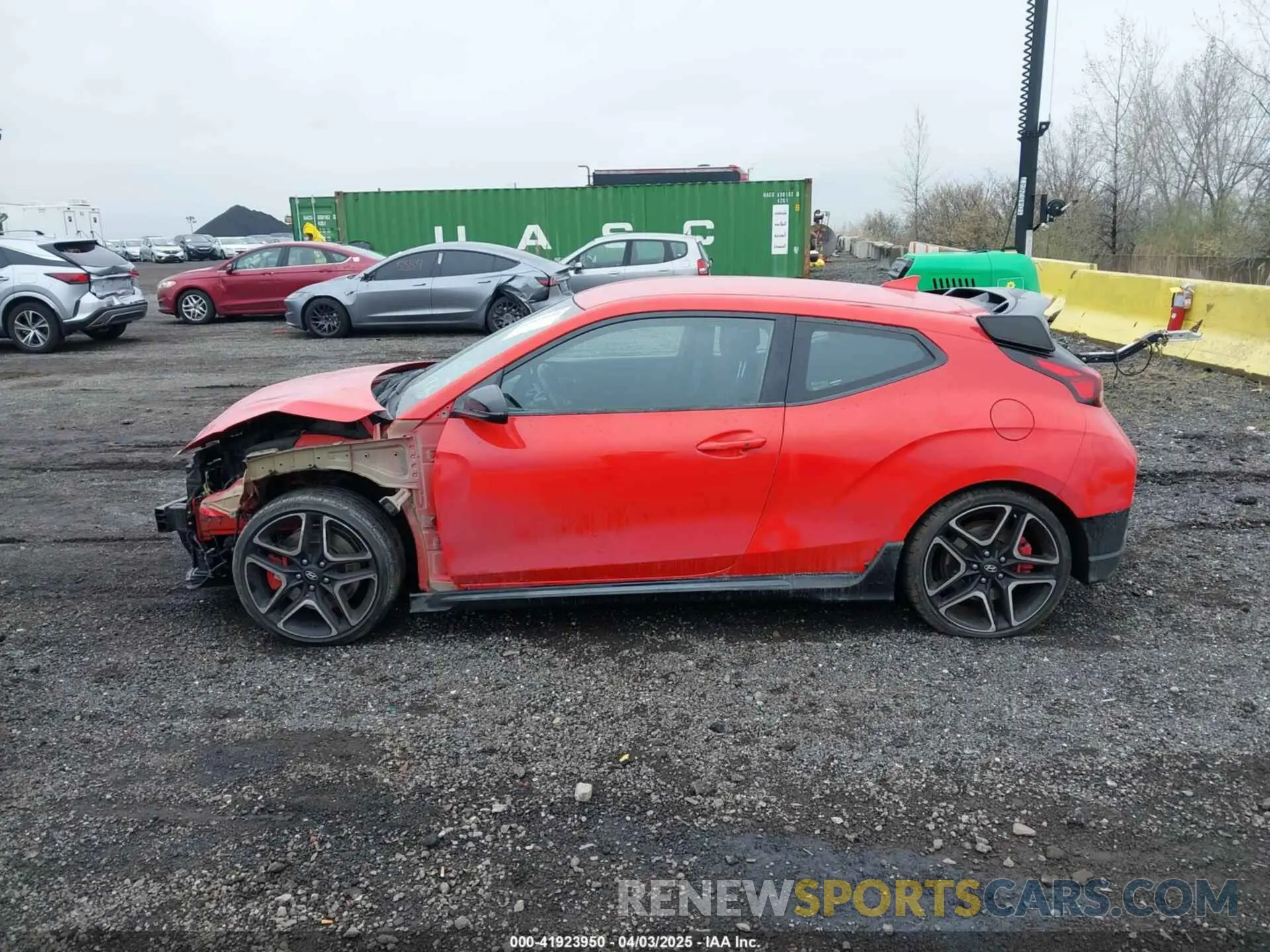 14 fotografías del automóvil dañado KMHT36AH9LU004052 HYUNDAI VELOSTER N 2020
