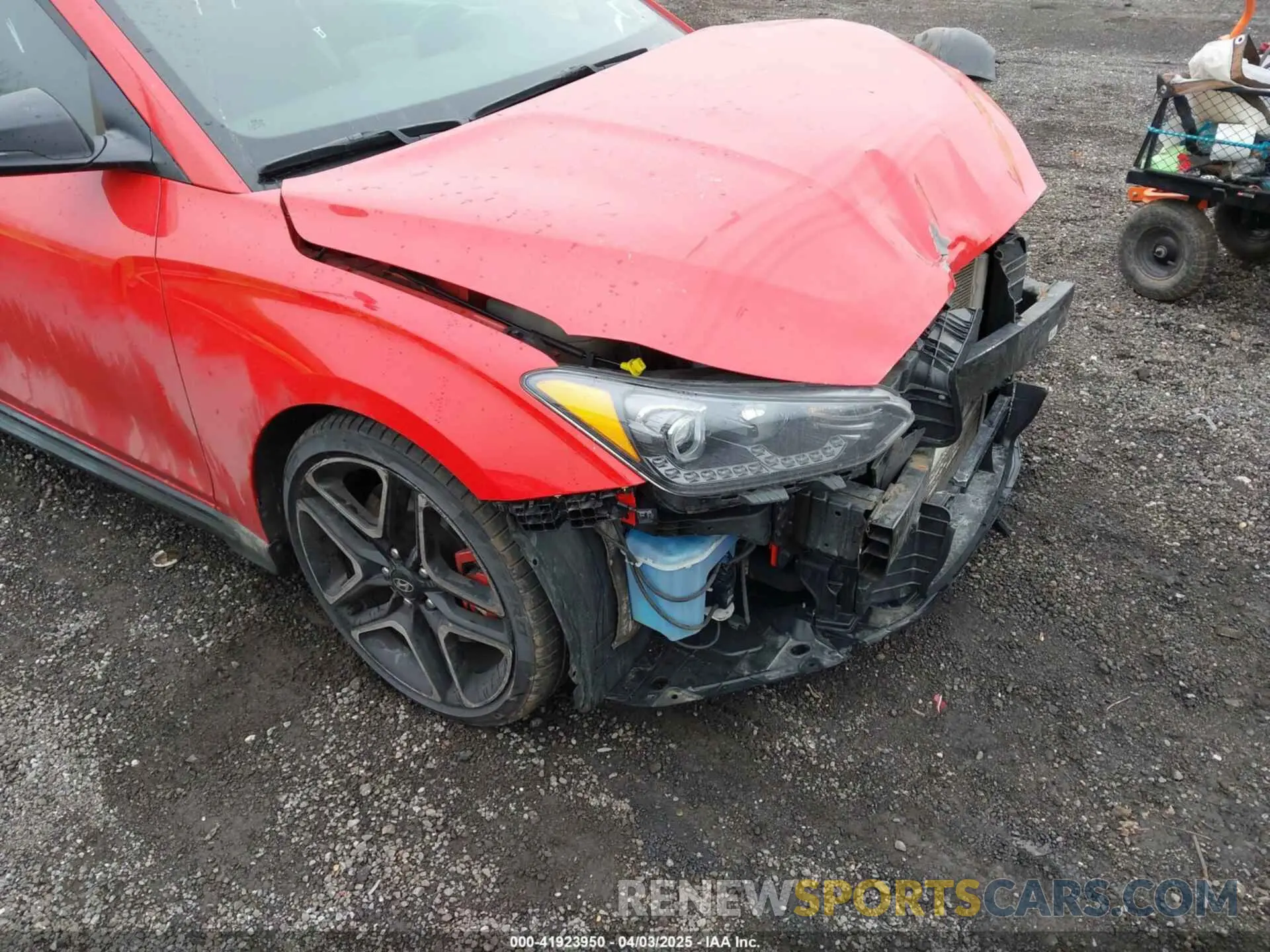 17 fotografías del automóvil dañado KMHT36AH9LU004052 HYUNDAI VELOSTER N 2020
