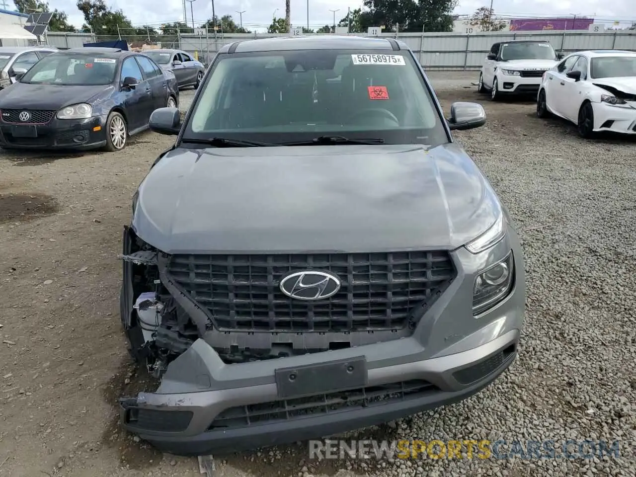 5 fotografías del automóvil dañado KMHRB8A34LU030202 HYUNDAI VENUE 2020