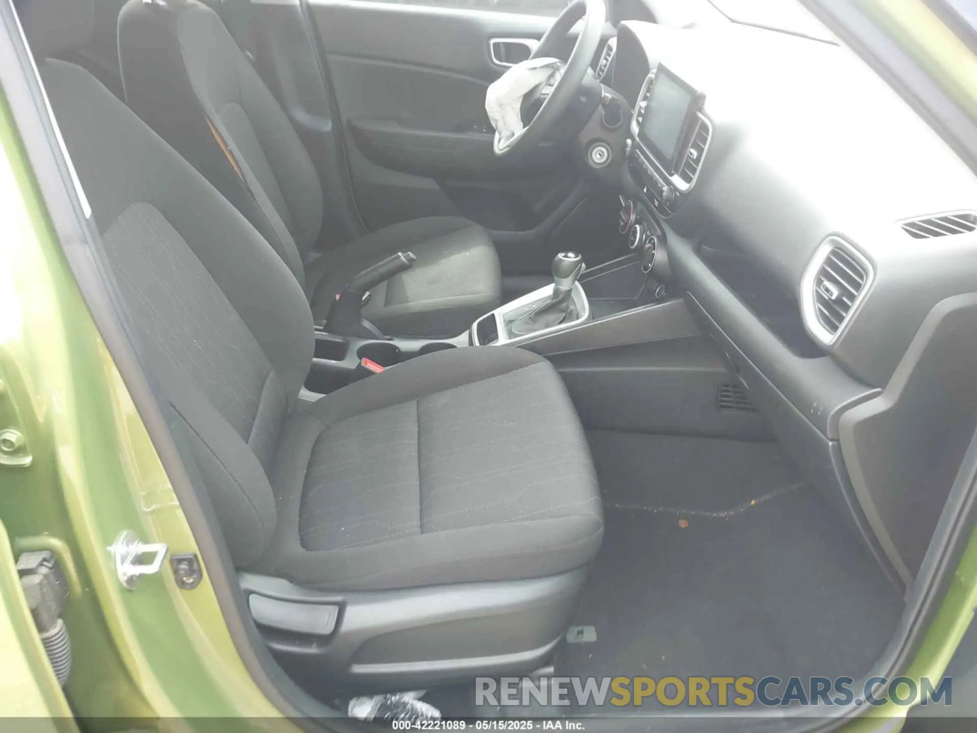 5 fotografías del automóvil dañado KMHRB8A35LU039345 HYUNDAI VENUE 2020