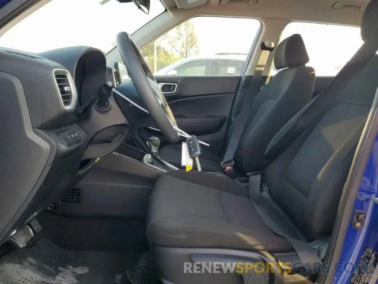 7 fotografías del automóvil dañado KMHRB8A36LU020951 HYUNDAI VENUE 2020