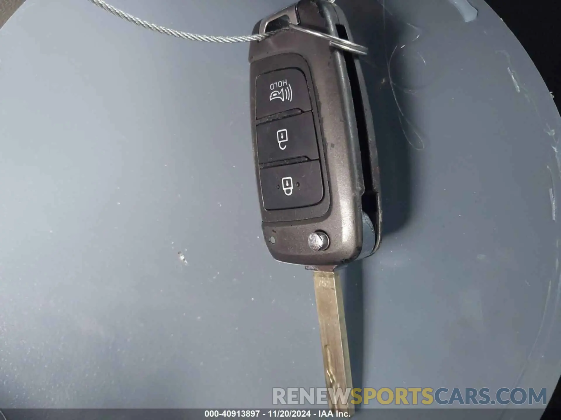 11 fotografías del automóvil dañado KMHRC8A32LU020040 HYUNDAI VENUE 2020