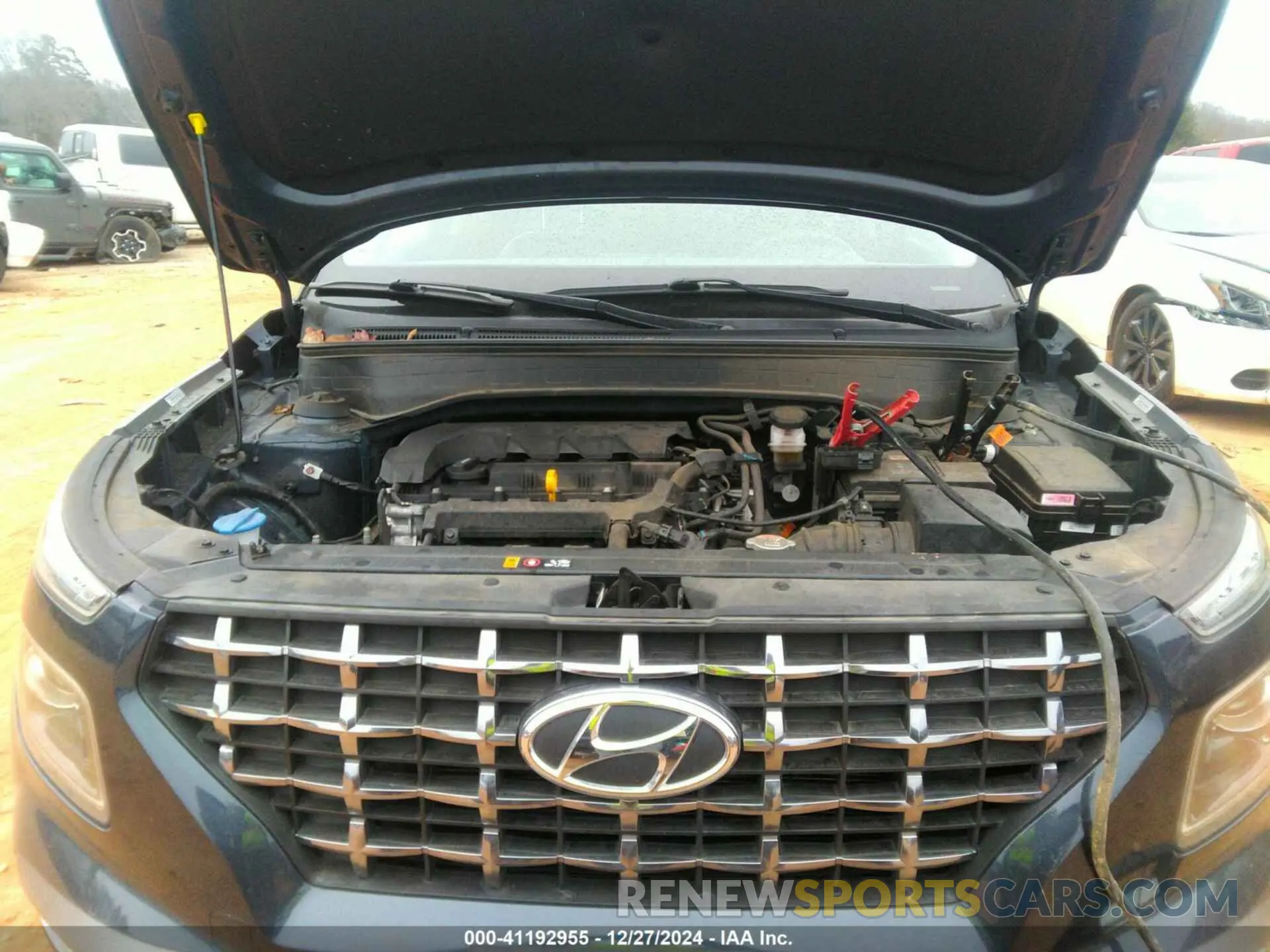 10 fotografías del automóvil dañado KMHRC8A33LU038613 HYUNDAI VENUE 2020
