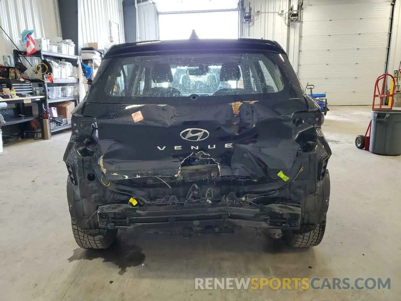 6 fotografías del automóvil dañado KMHRC8A33LU046212 HYUNDAI VENUE 2020