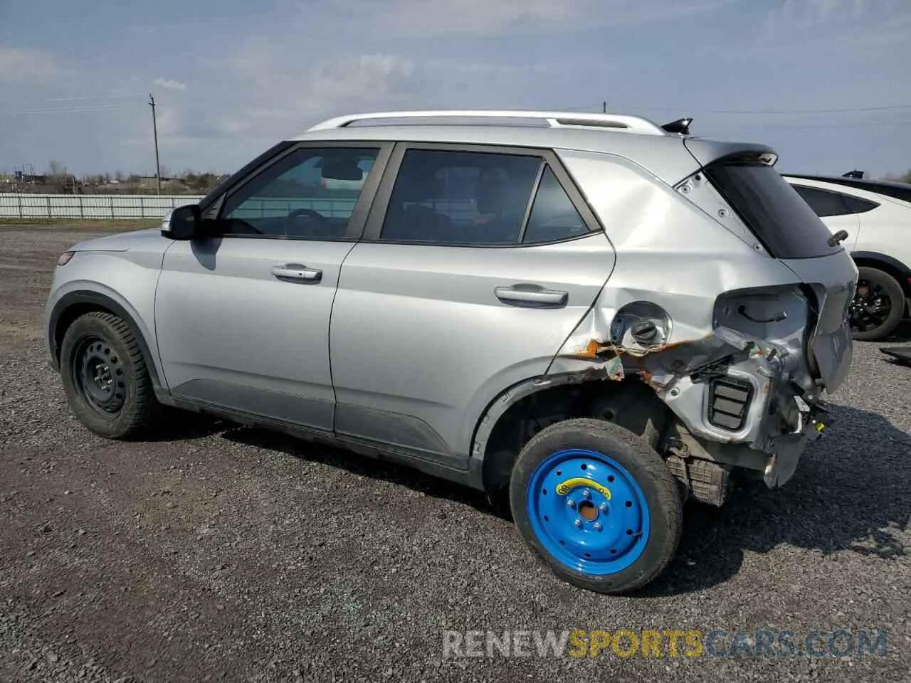 2 fotografías del automóvil dañado KMHRC8A34LU041049 HYUNDAI VENUE 2020