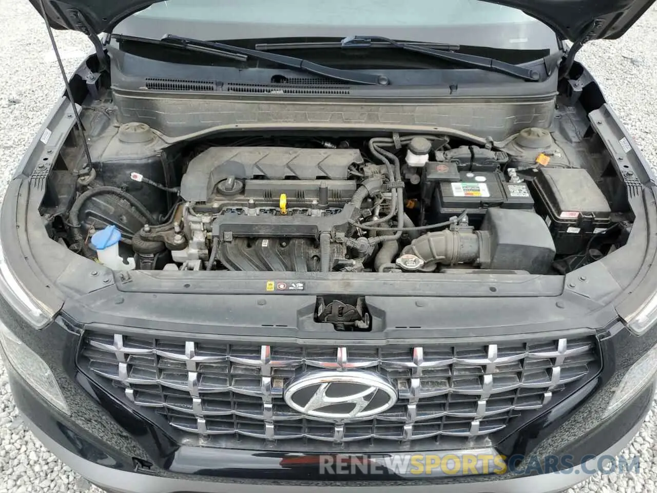 12 fotografías del automóvil dañado KMHRC8A37LU026660 HYUNDAI VENUE 2020