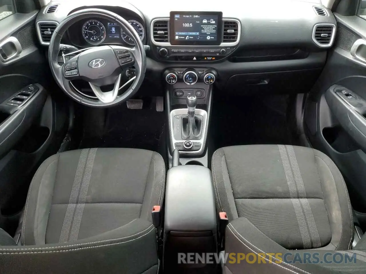 8 fotografías del automóvil dañado KMHRC8A37LU026660 HYUNDAI VENUE 2020