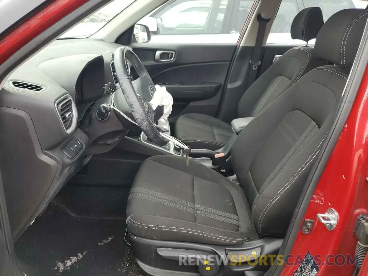 7 fotografías del automóvil dañado KMHRC8A37LU029722 HYUNDAI VENUE 2020