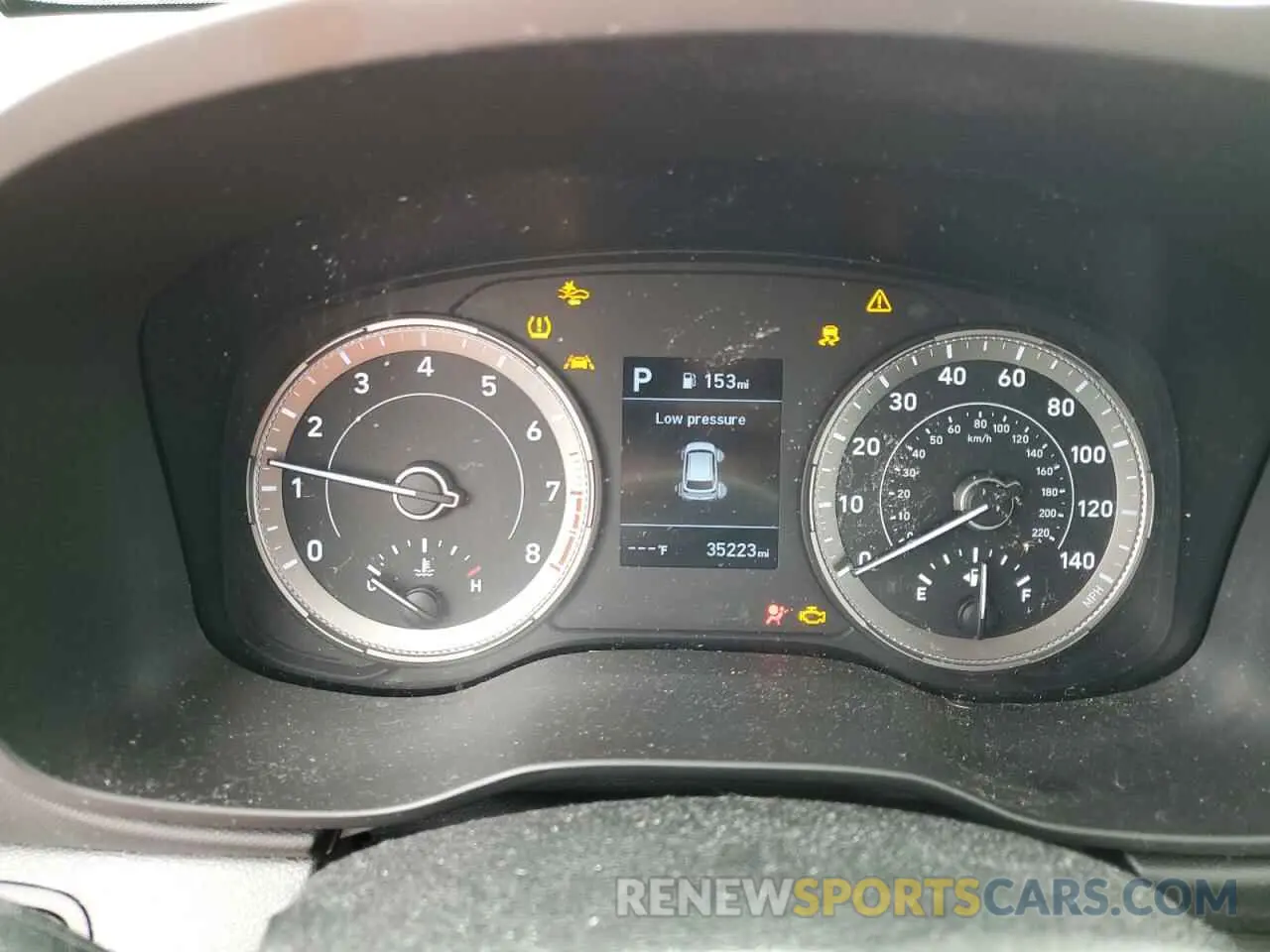 9 fotografías del automóvil dañado KMHRC8A37LU029722 HYUNDAI VENUE 2020