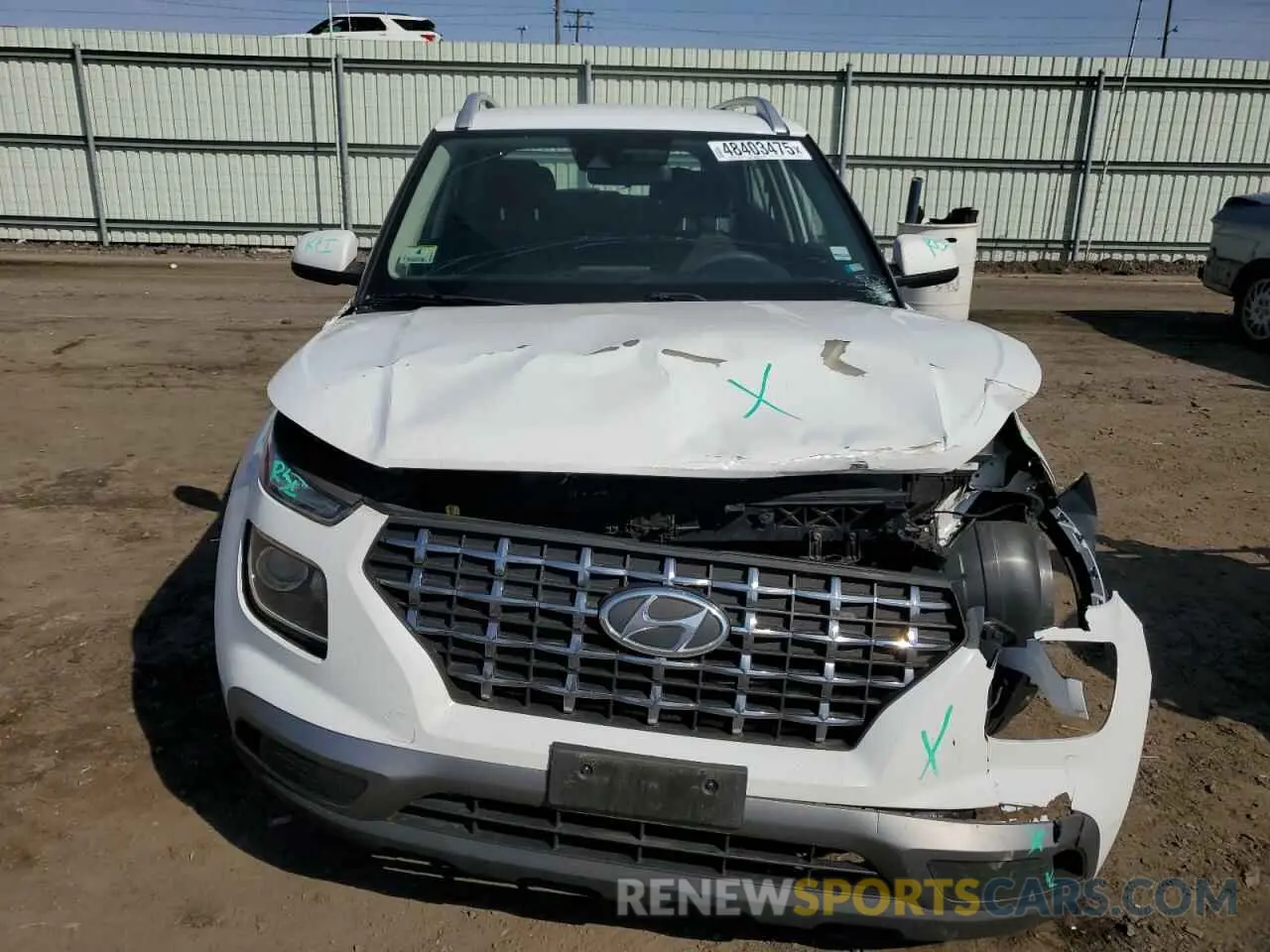 5 fotografías del automóvil dañado KMHRC8A3XLU035210 HYUNDAI VENUE 2020
