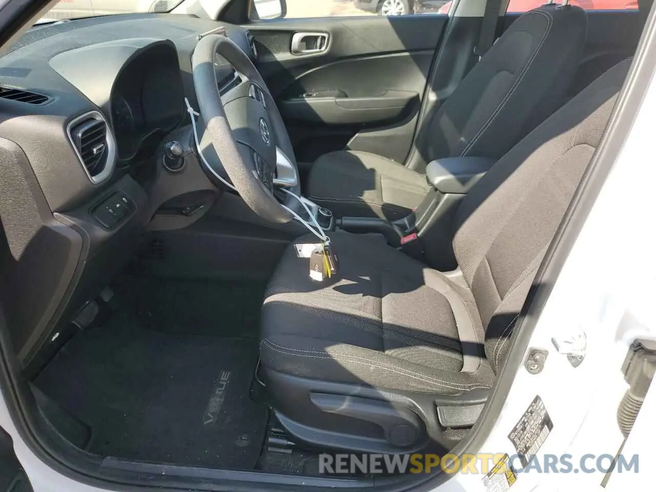 7 fotografías del automóvil dañado KMHRC8A3XLU035210 HYUNDAI VENUE 2020