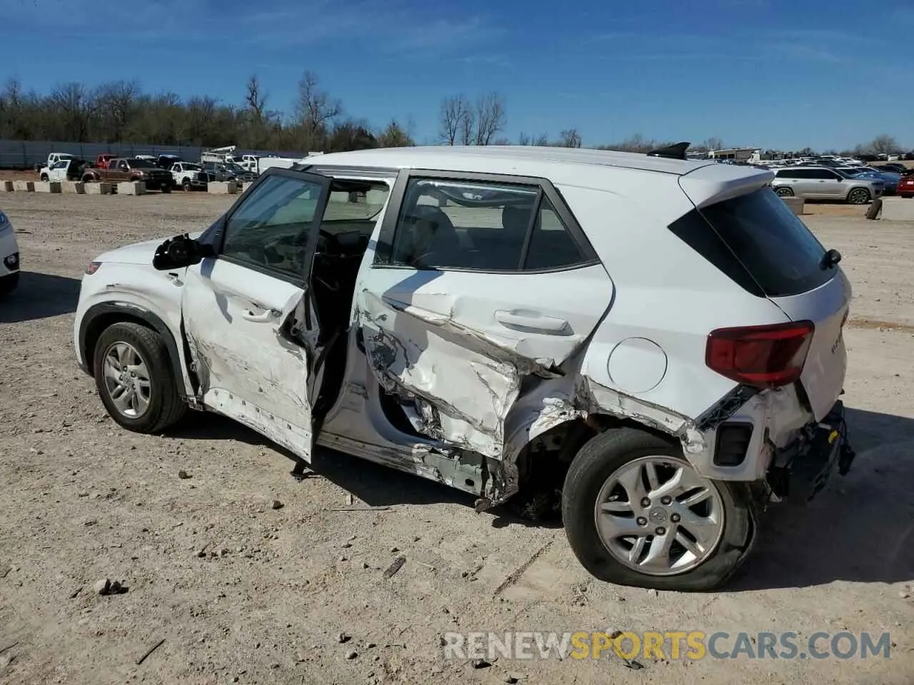 2 fotografías del automóvil dañado KMHRB8A30MU115006 HYUNDAI VENUE 2021