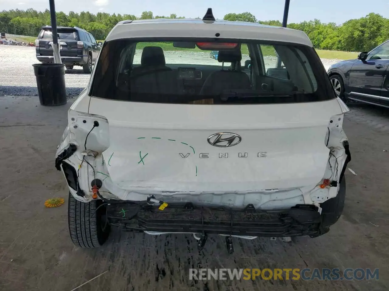 6 fotografías del automóvil dañado KMHRB8A32MU114729 HYUNDAI VENUE 2021