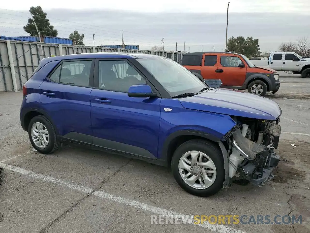4 fotografías del automóvil dañado KMHRB8A33MU073060 HYUNDAI VENUE 2021