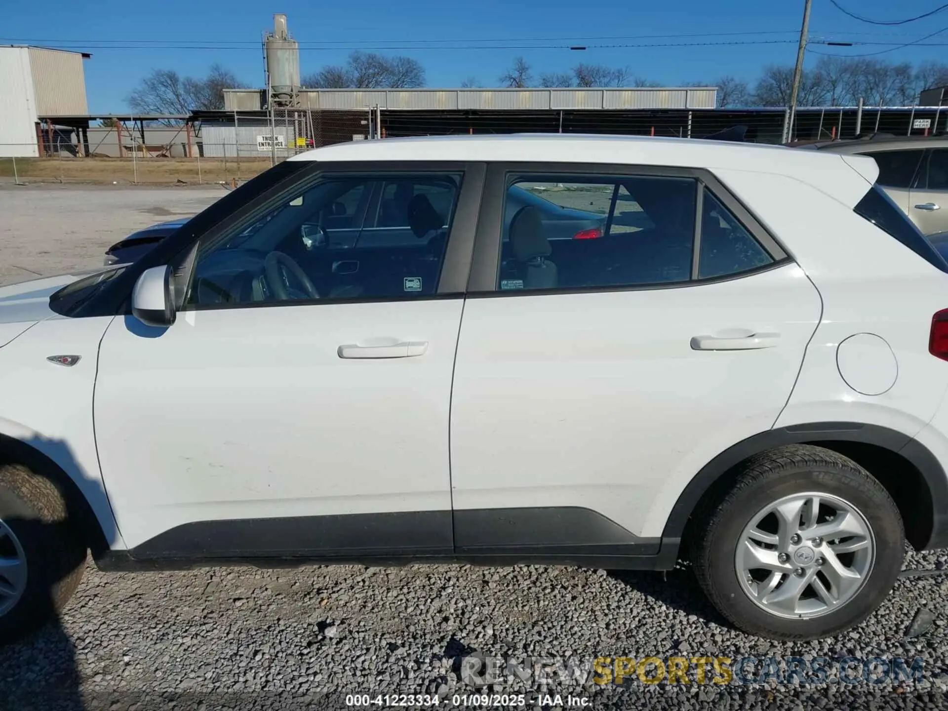 14 fotografías del automóvil dañado KMHRB8A34MU072256 HYUNDAI VENUE 2021