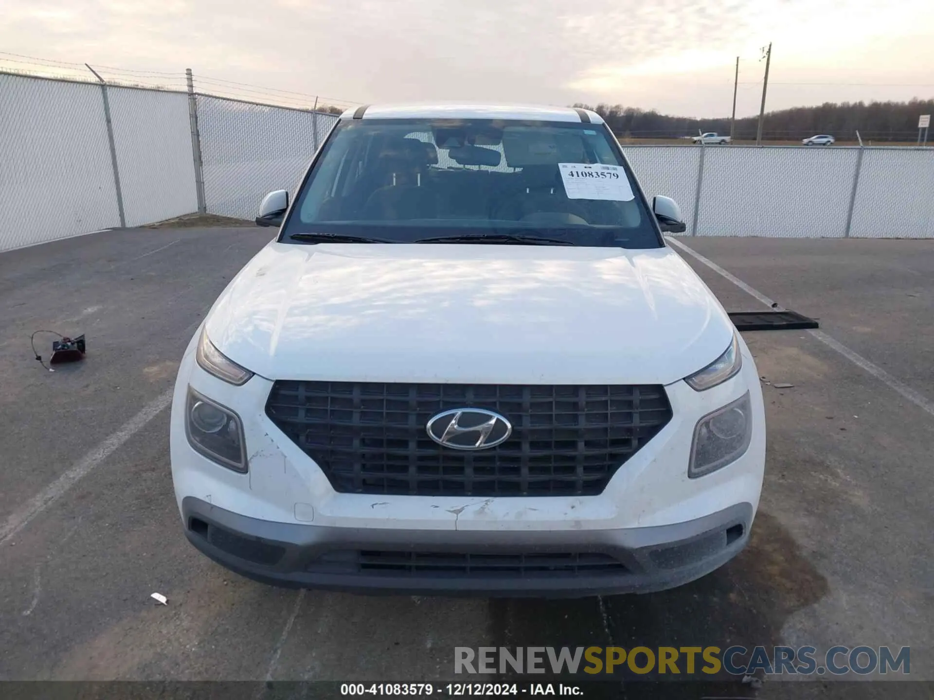 13 fotografías del automóvil dañado KMHRB8A36MU068032 HYUNDAI VENUE 2021