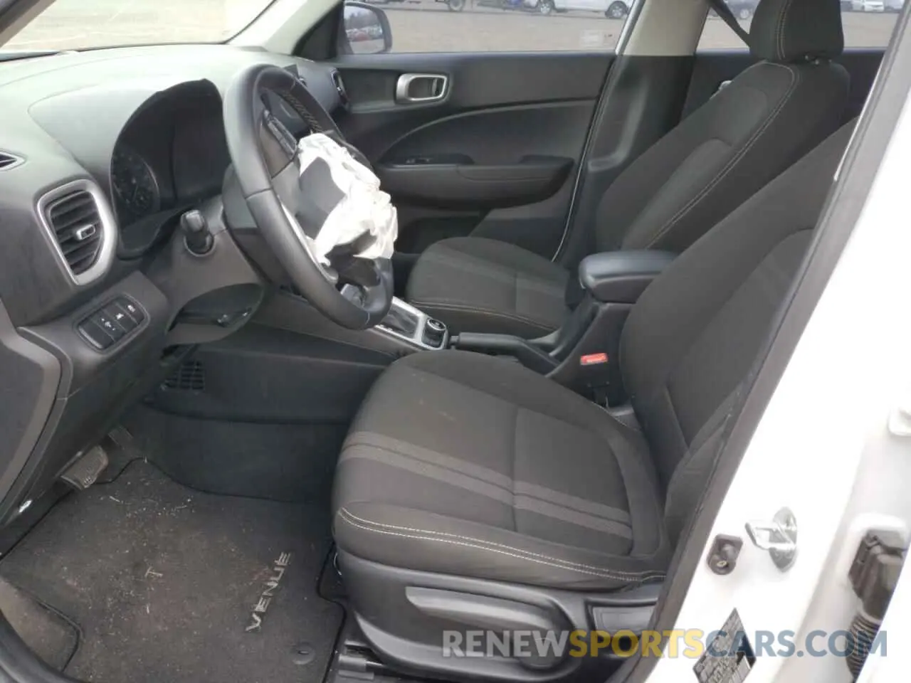 7 fotografías del automóvil dañado KMHRC8A32MU073158 HYUNDAI VENUE 2021