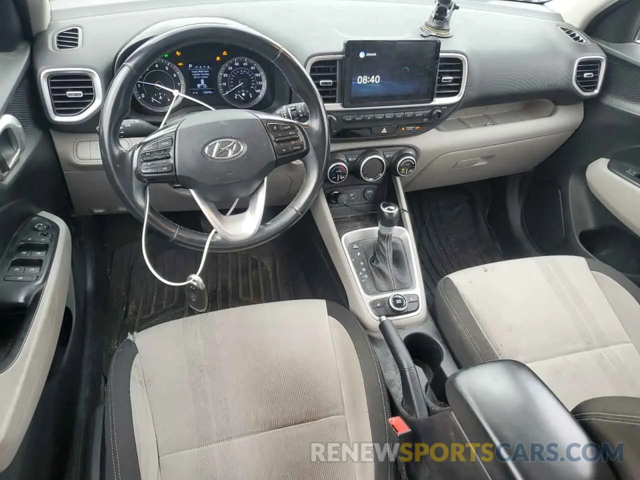 8 fotografías del automóvil dañado KMHRC8A32MU082992 HYUNDAI VENUE 2021