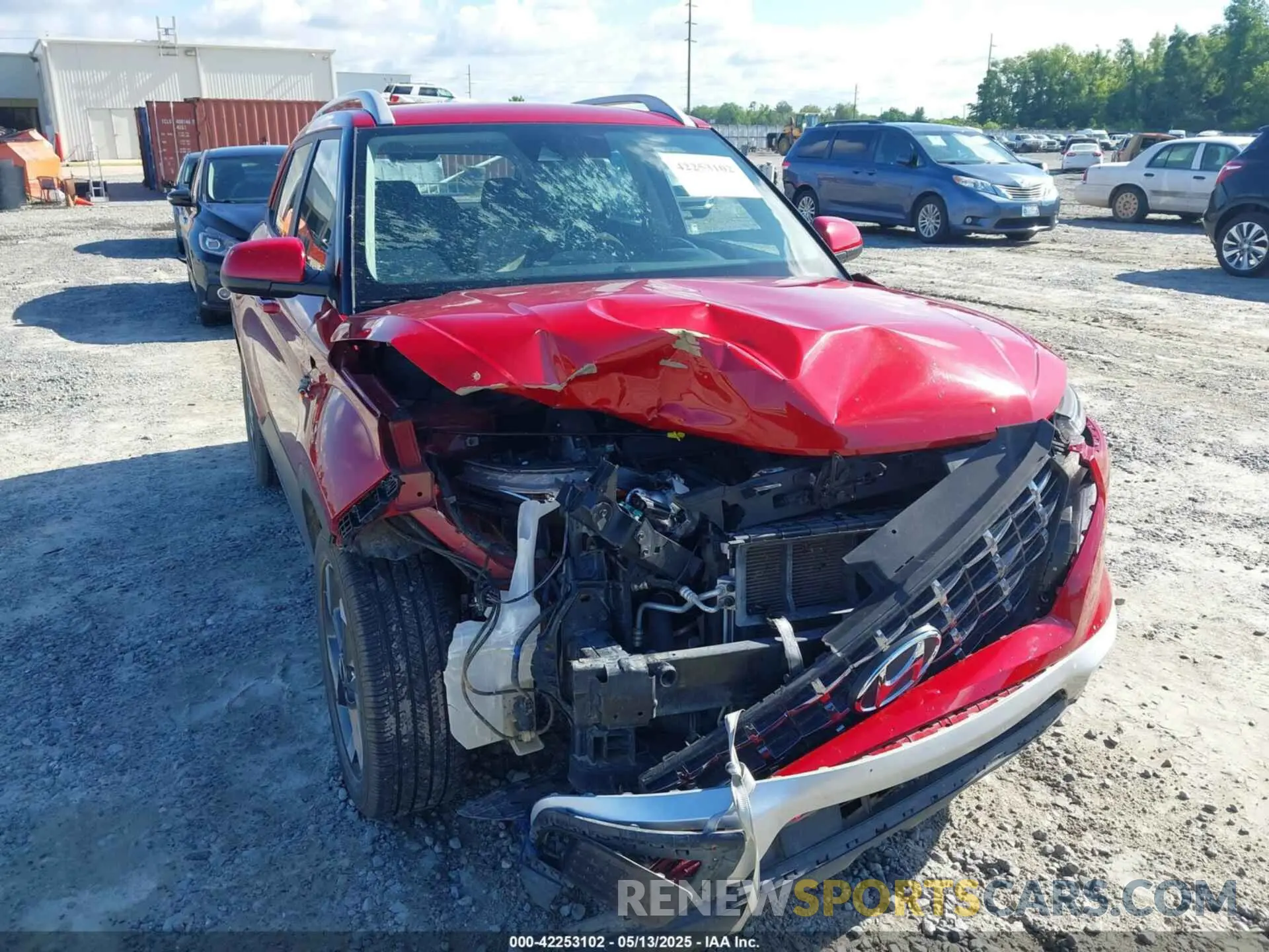 6 fotografías del automóvil dañado KMHRC8A36MU112575 HYUNDAI VENUE 2021