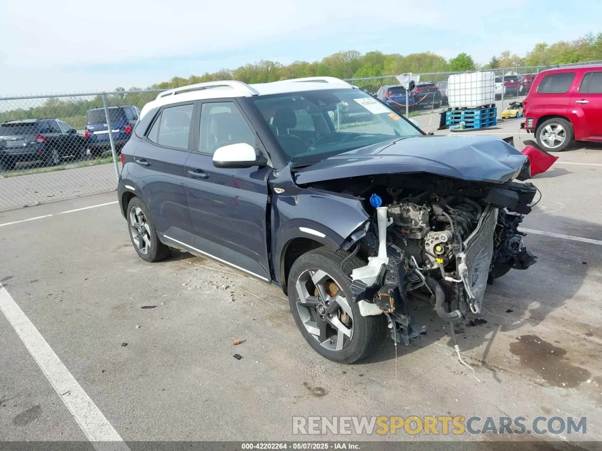 1 fotografías del automóvil dañado KMHRC8A37MU092272 HYUNDAI VENUE 2021
