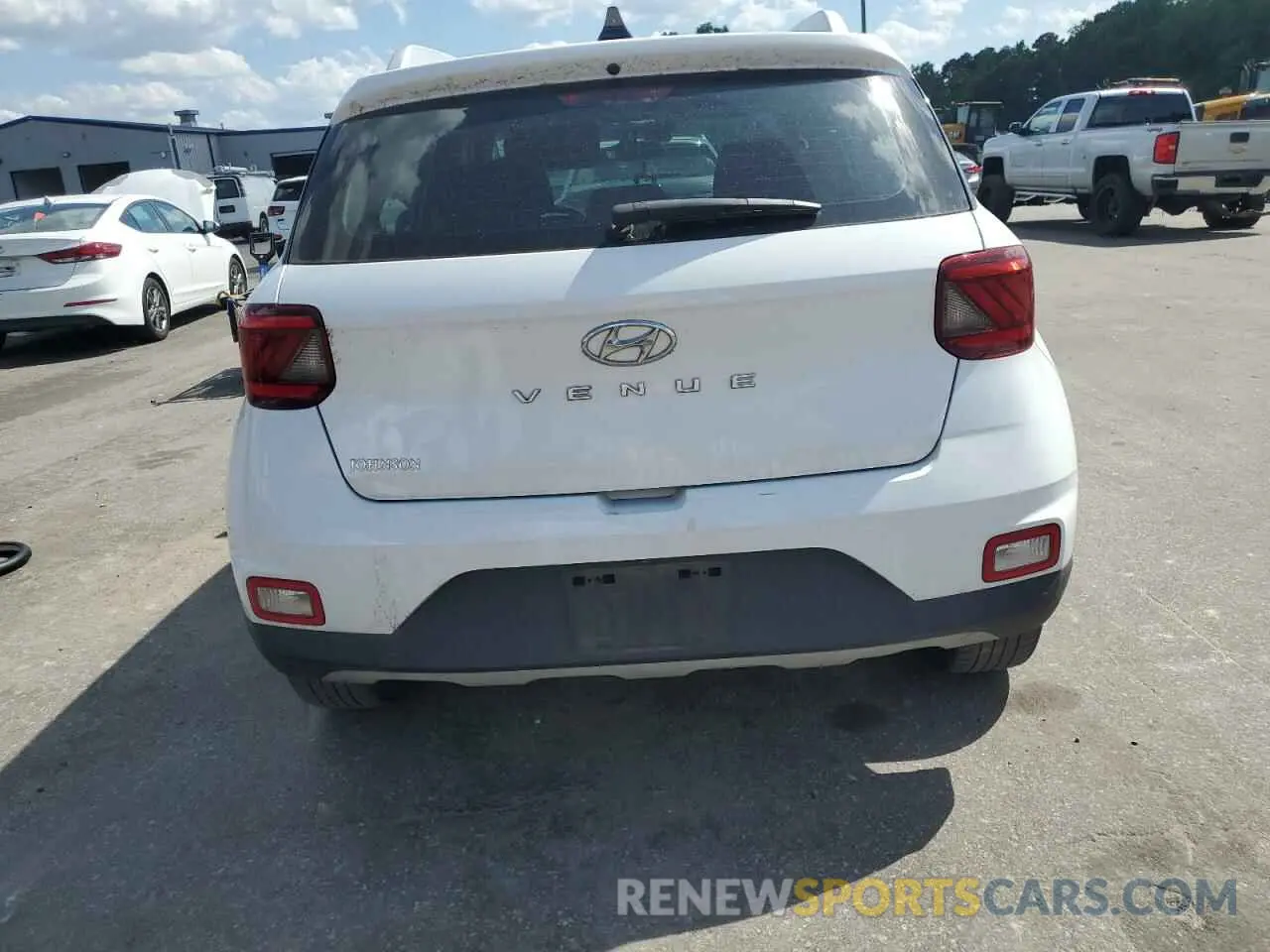 6 fotografías del automóvil dañado KMHRC8A38MU064478 HYUNDAI VENUE 2021