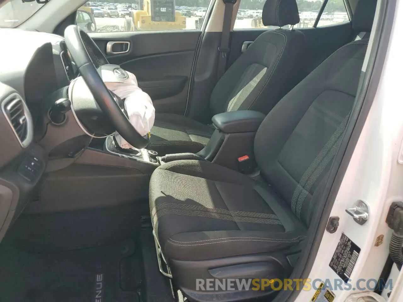 7 fotografías del automóvil dañado KMHRC8A38MU064478 HYUNDAI VENUE 2021