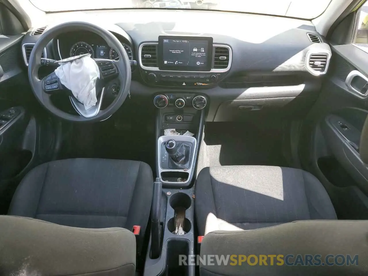 8 fotografías del automóvil dañado KMHRB8A32NU149983 HYUNDAI VENUE 2022