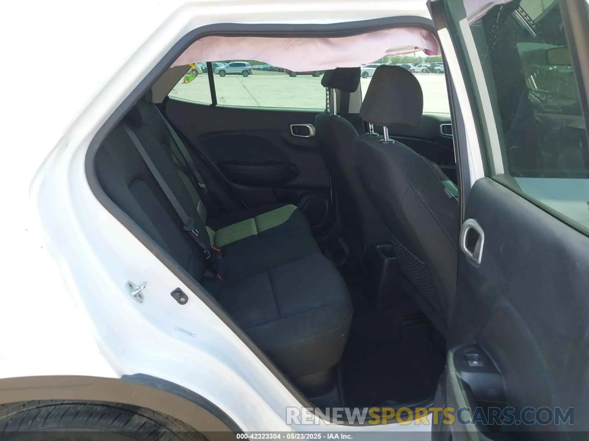 8 fotografías del automóvil dañado KMHRB8A32NU153287 HYUNDAI VENUE 2022