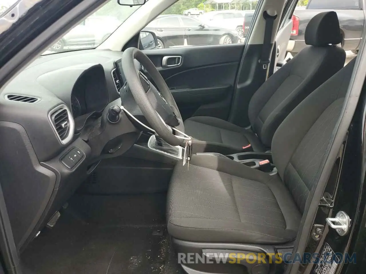7 fotografías del automóvil dañado KMHRB8A32NU154357 HYUNDAI VENUE 2022