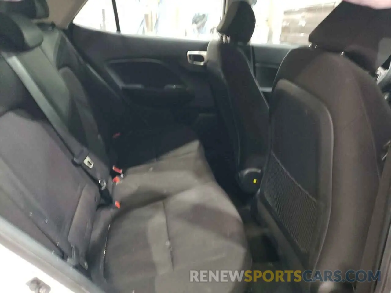 12 fotografías del automóvil dañado KMHRB8A33NU195368 HYUNDAI VENUE 2022