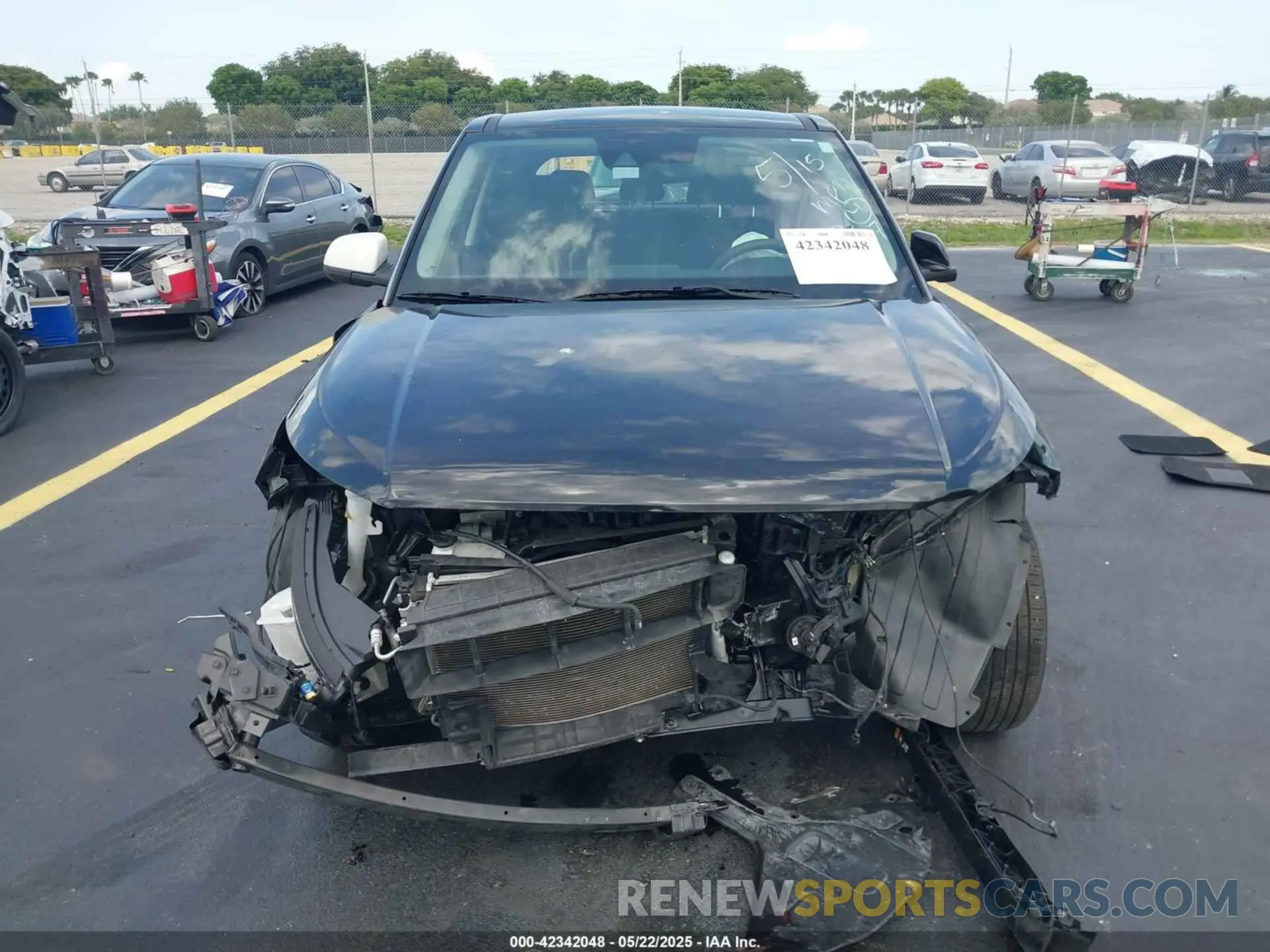 11 fotografías del automóvil dañado KMHRB8A38NU147767 HYUNDAI VENUE 2022