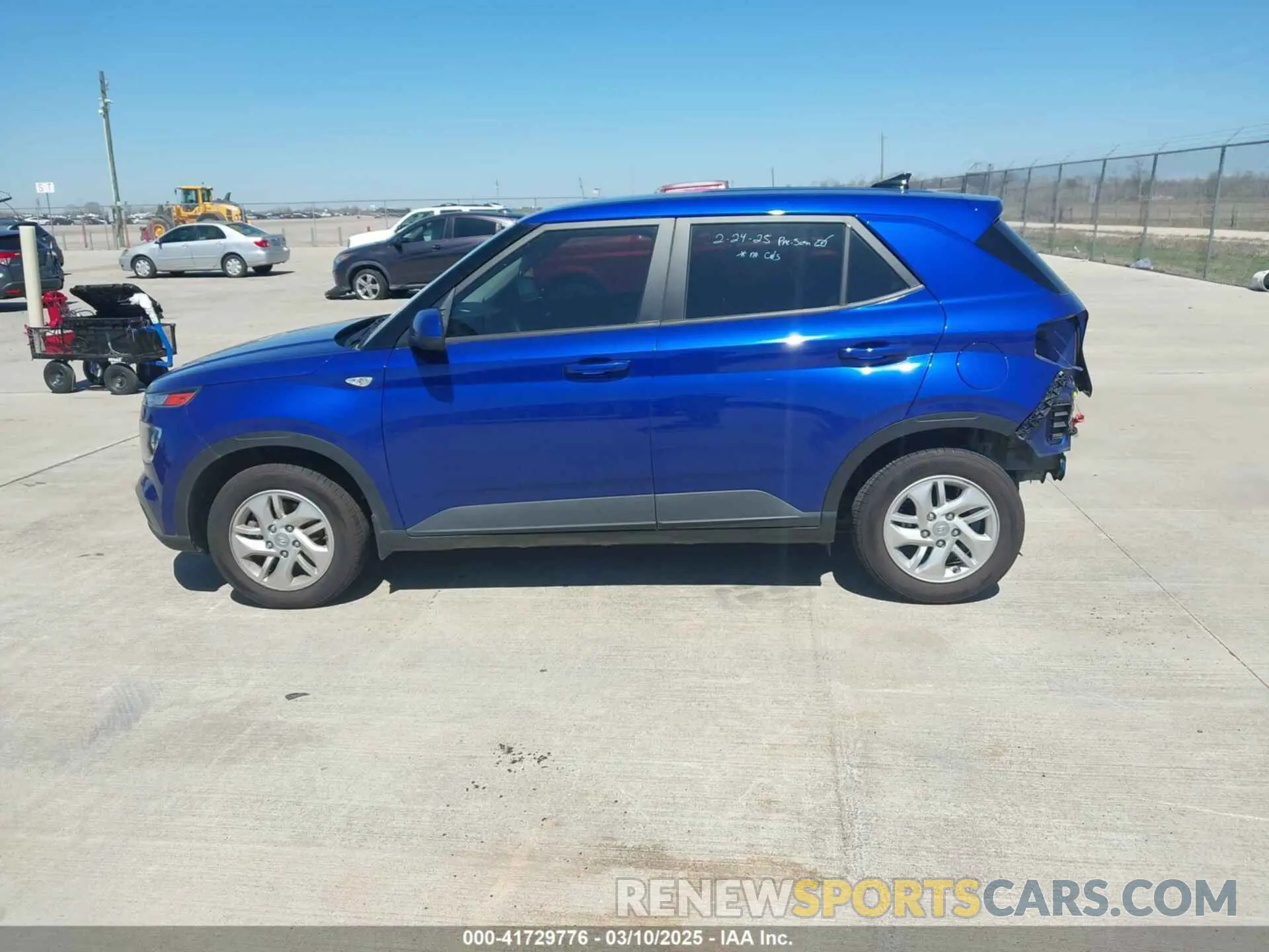 14 fotografías del automóvil dañado KMHRB8A39NU202839 HYUNDAI VENUE 2022