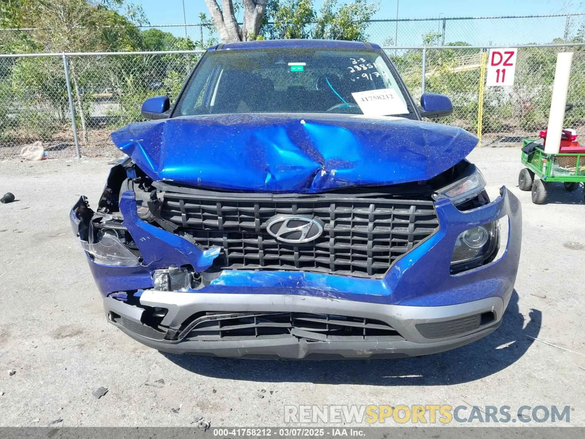 13 fotografías del automóvil dañado KMHRB8A3XNU199174 HYUNDAI VENUE 2022