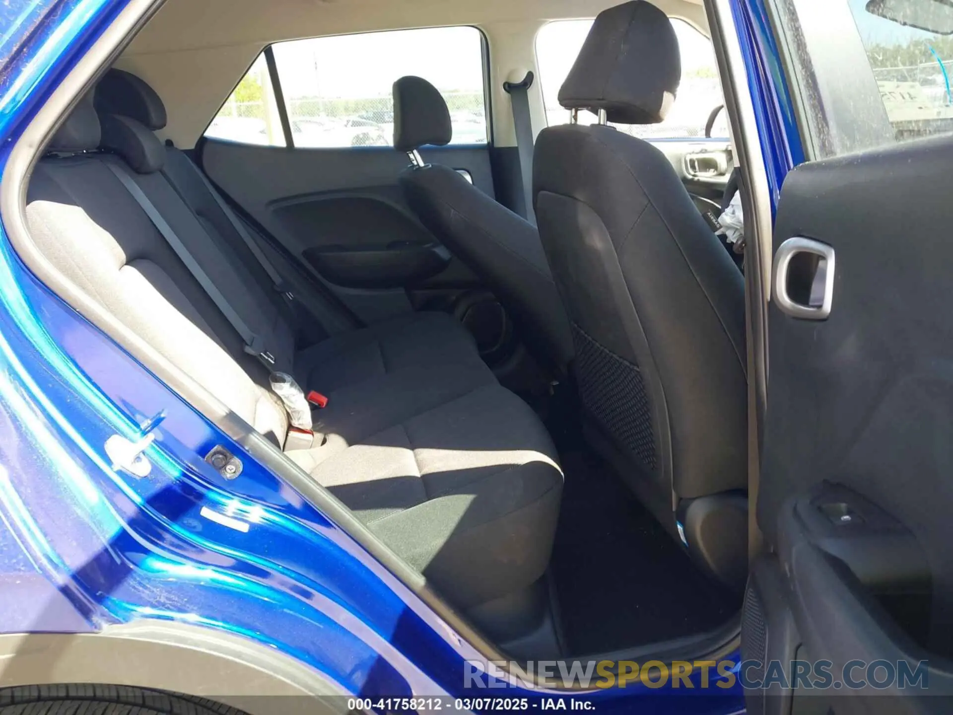 8 fotografías del automóvil dañado KMHRB8A3XNU199174 HYUNDAI VENUE 2022