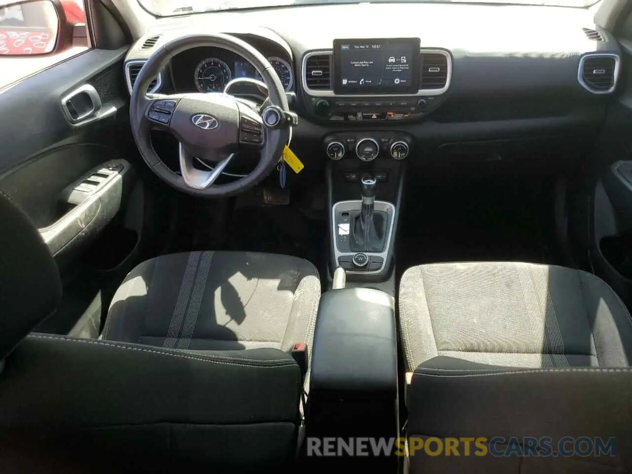8 fotografías del automóvil dañado KMHRC8A30NU197849 HYUNDAI VENUE 2022