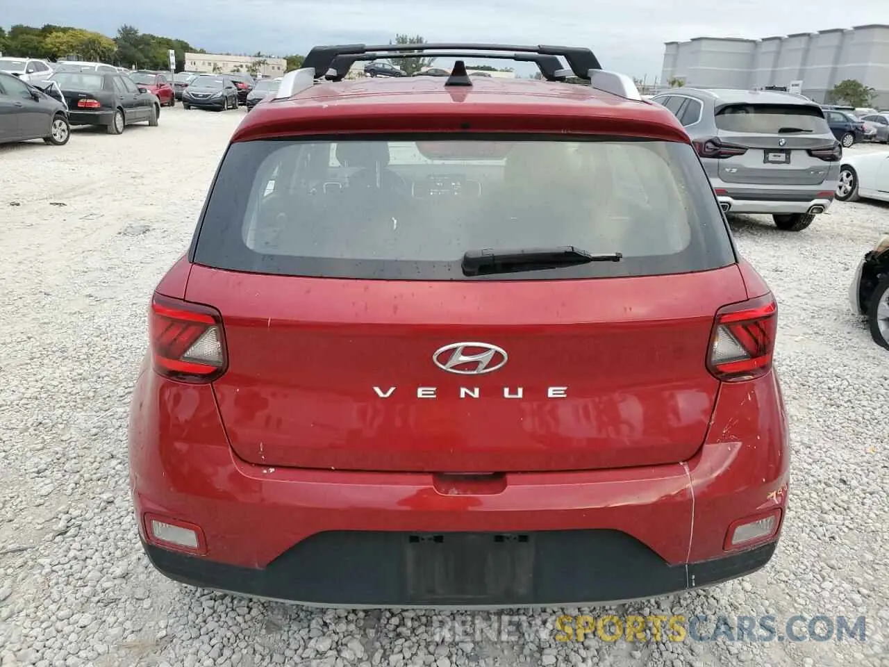 6 fotografías del automóvil dañado KMHRC8A32NU185220 HYUNDAI VENUE 2022