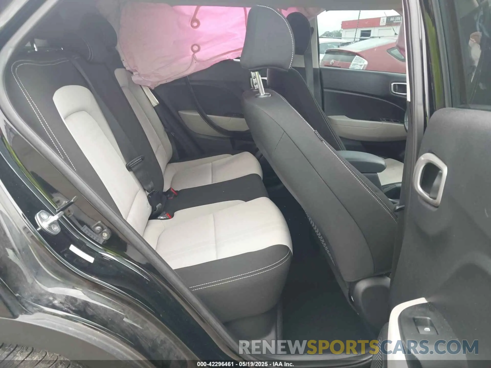 8 fotografías del automóvil dañado KMHRC8A33NU133613 HYUNDAI VENUE 2022