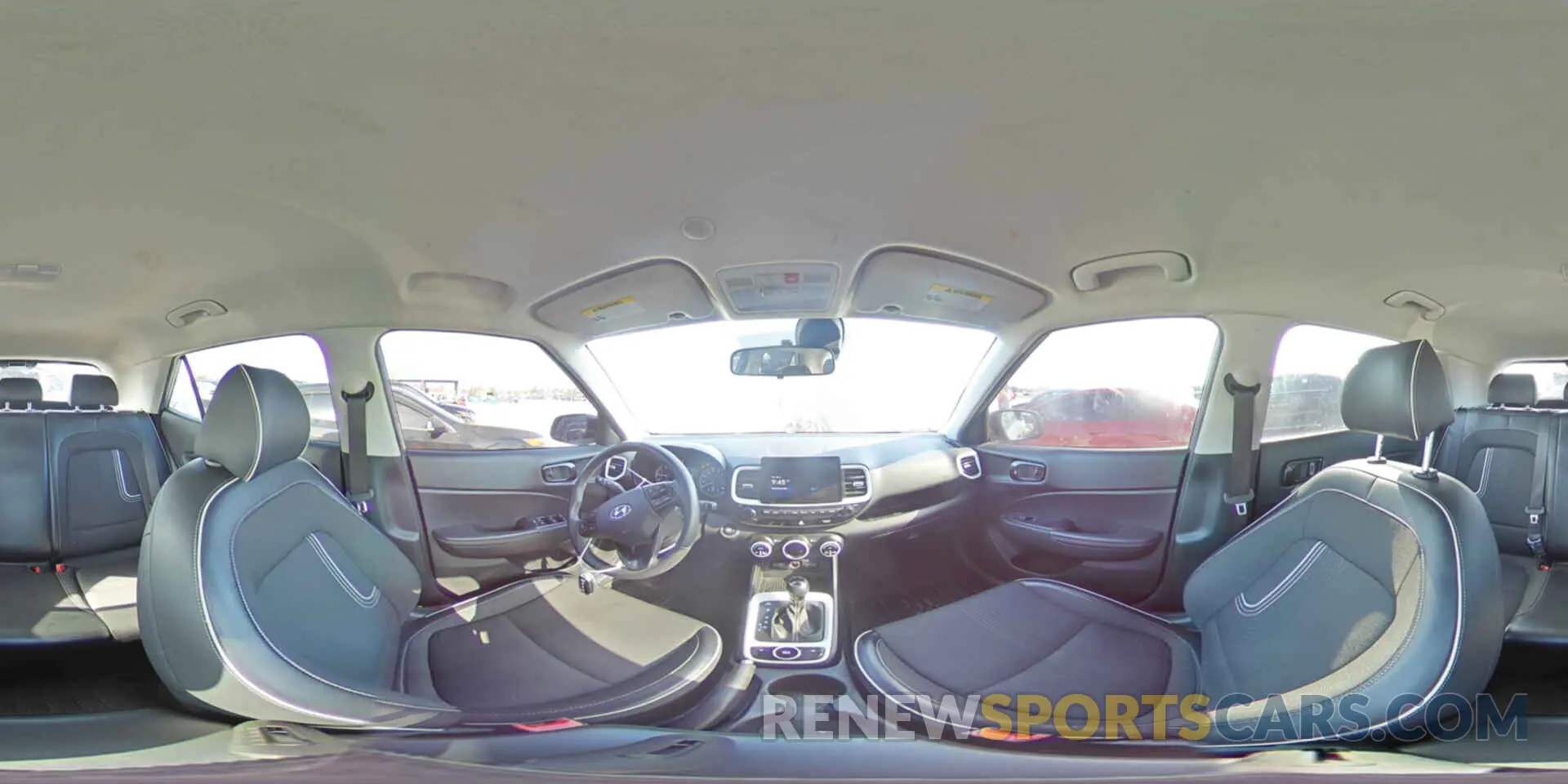 13 fotografías del automóvil dañado KMHRC8A34NU199880 HYUNDAI VENUE 2022