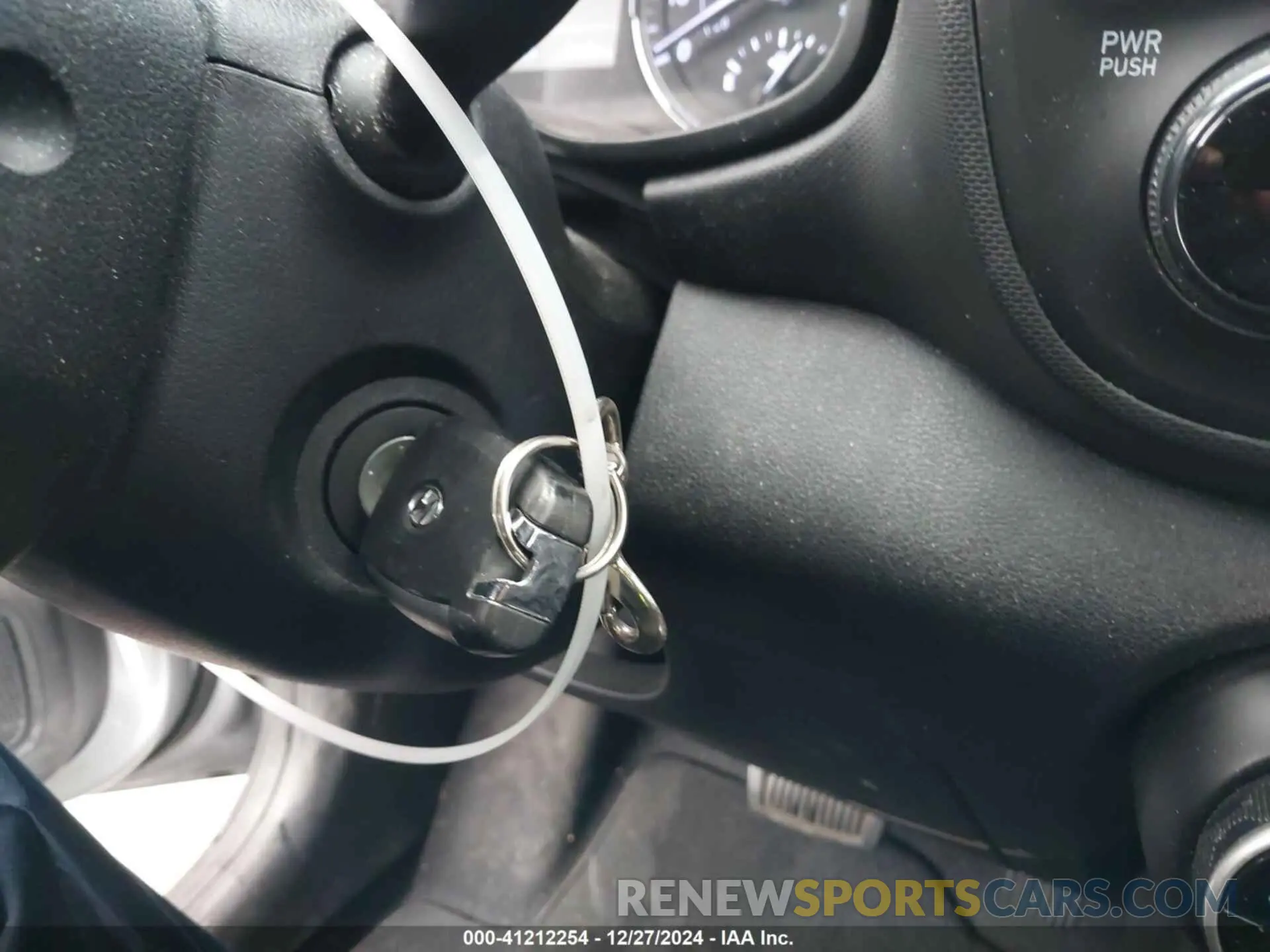 11 fotografías del automóvil dañado KMHRC8A35NU134584 HYUNDAI VENUE 2022
