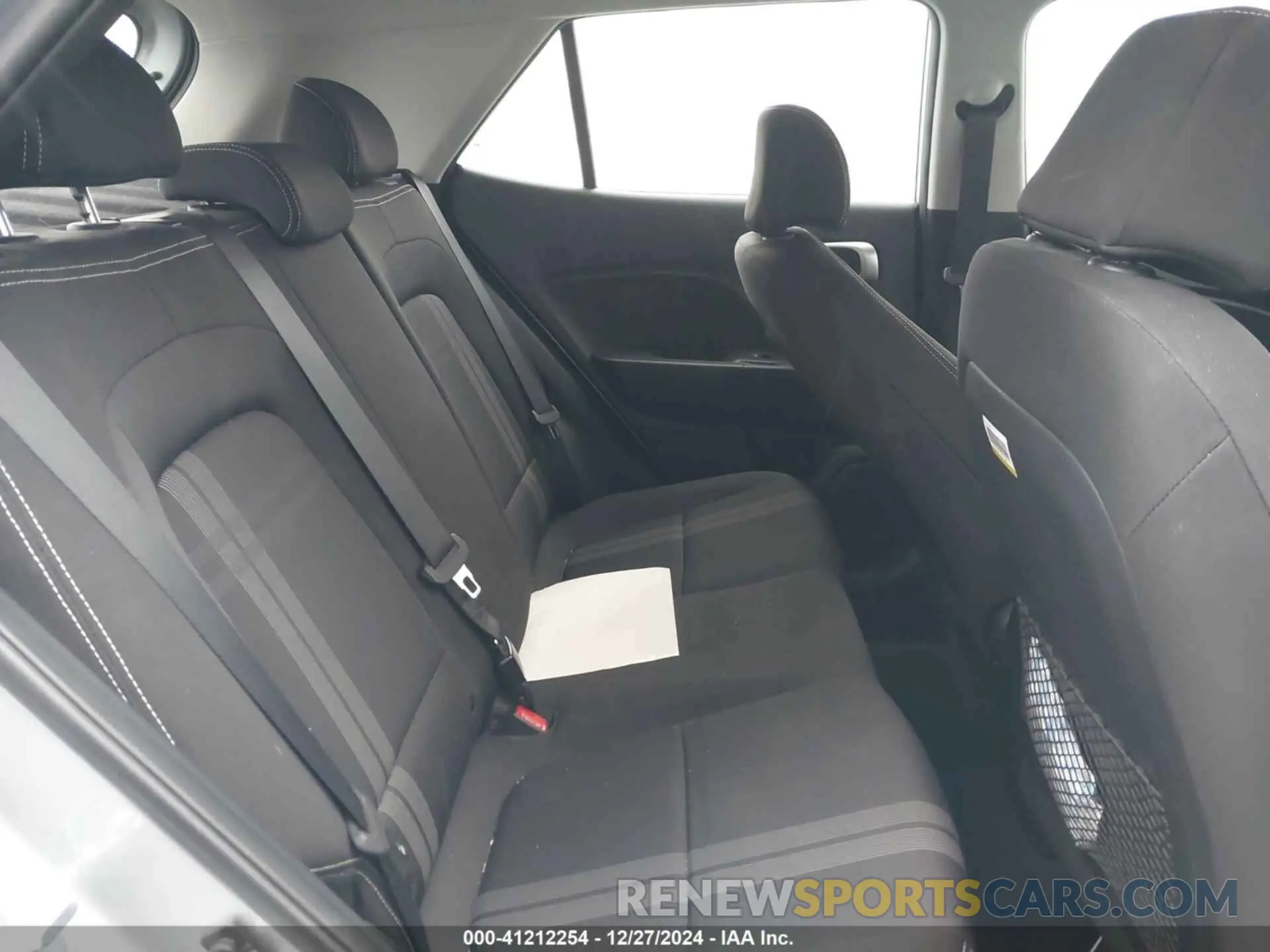8 fotografías del automóvil dañado KMHRC8A35NU134584 HYUNDAI VENUE 2022