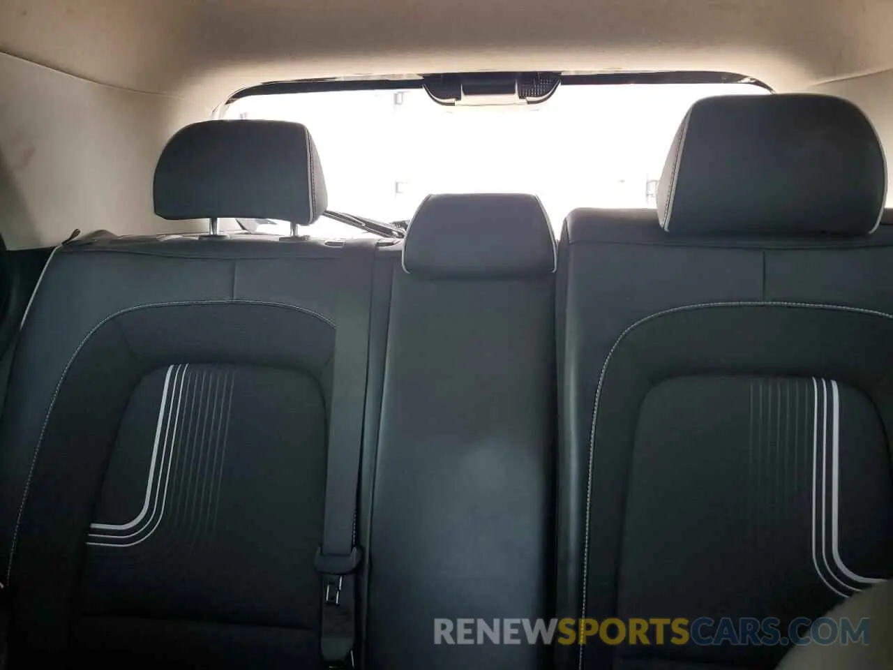 10 fotografías del automóvil dañado KMHRC8A38NU132084 HYUNDAI VENUE 2022