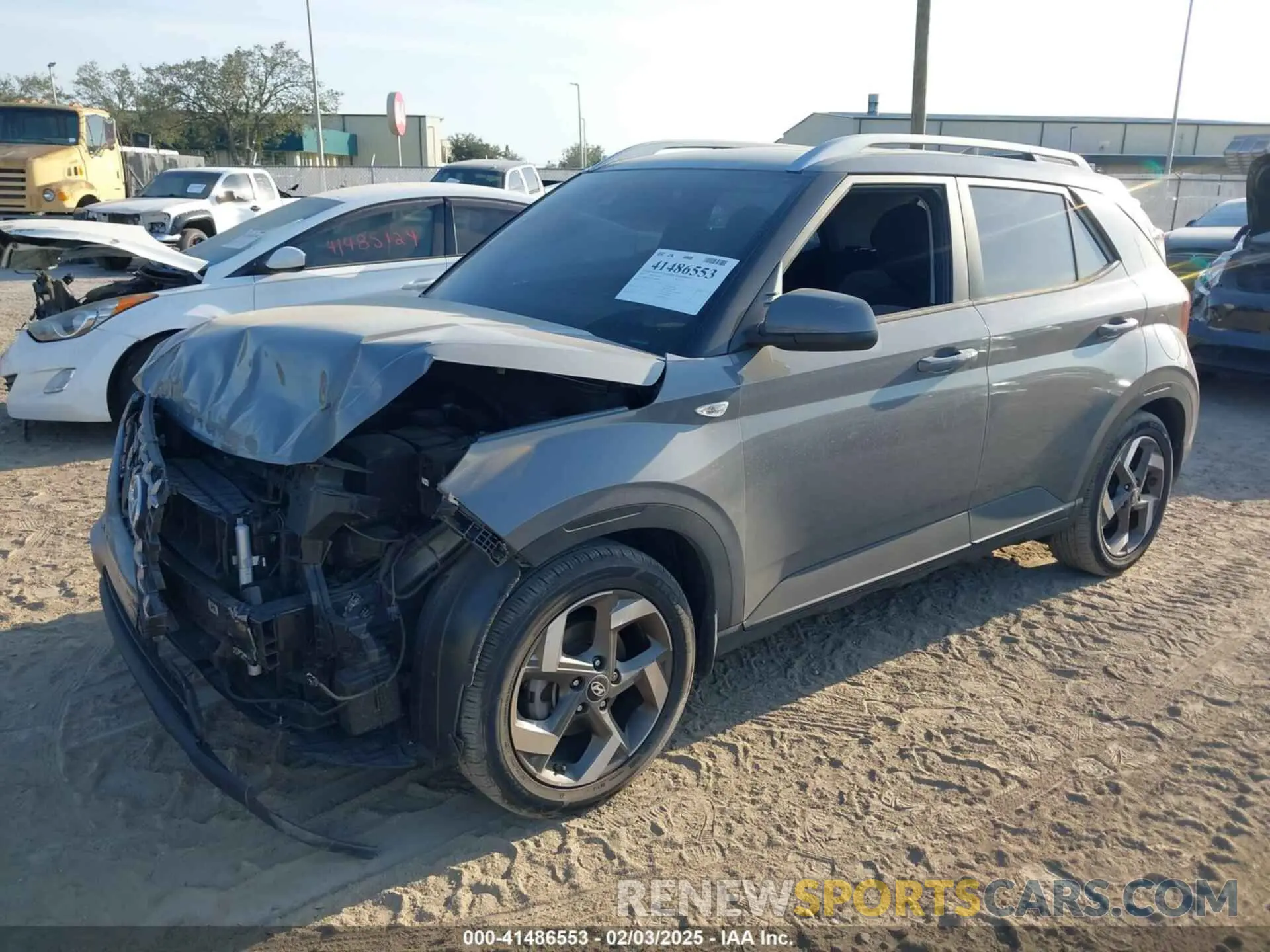 2 fotografías del automóvil dañado KMHRC8A39NU184906 HYUNDAI VENUE 2022