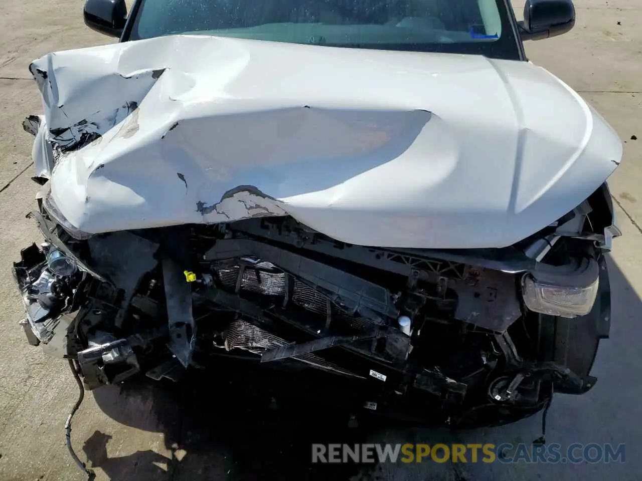 12 fotografías del automóvil dañado KMHRC8A3XNU167967 HYUNDAI VENUE 2022