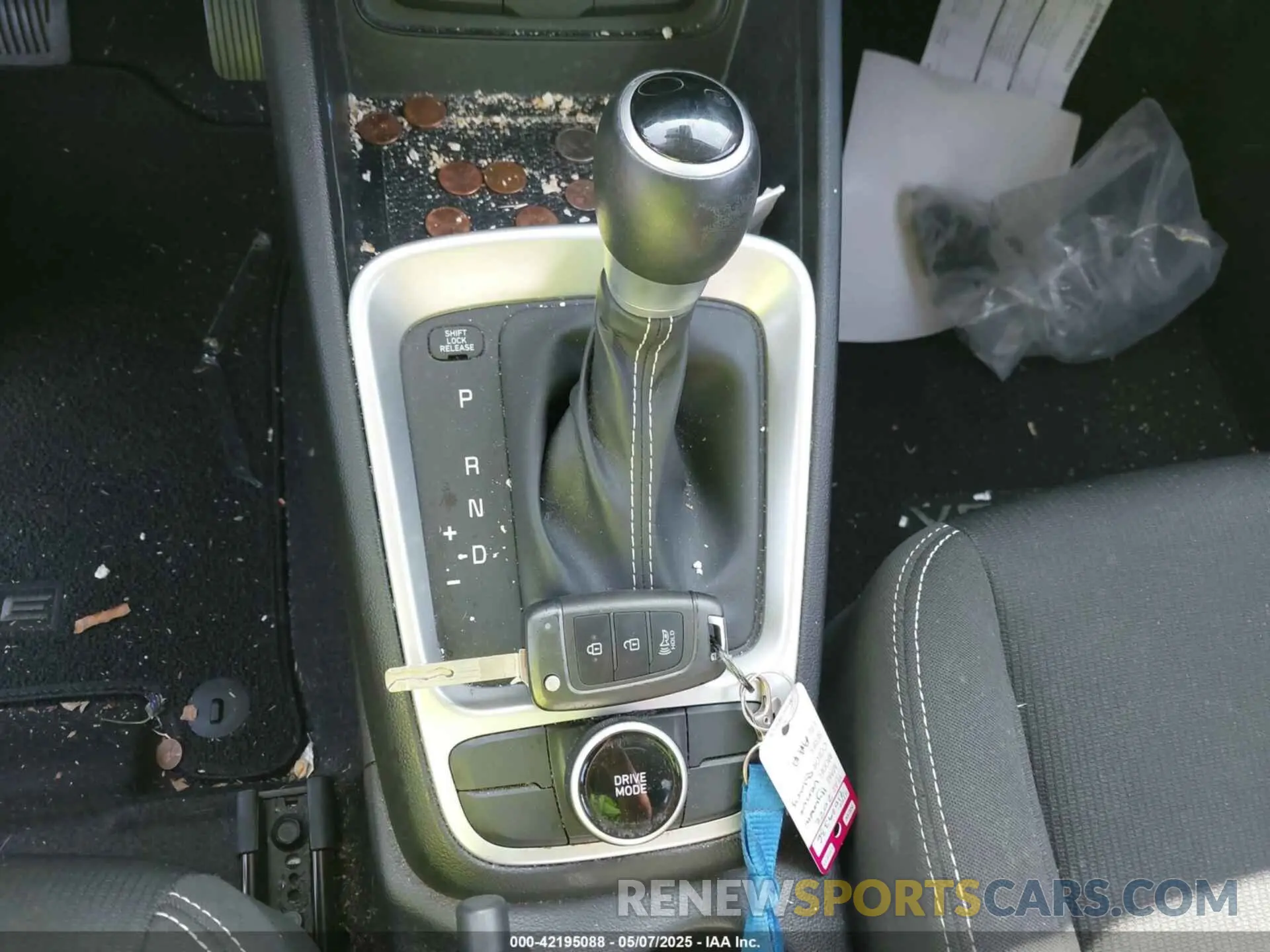11 fotografías del automóvil dañado KMHRC8A3XNU185711 HYUNDAI VENUE 2022